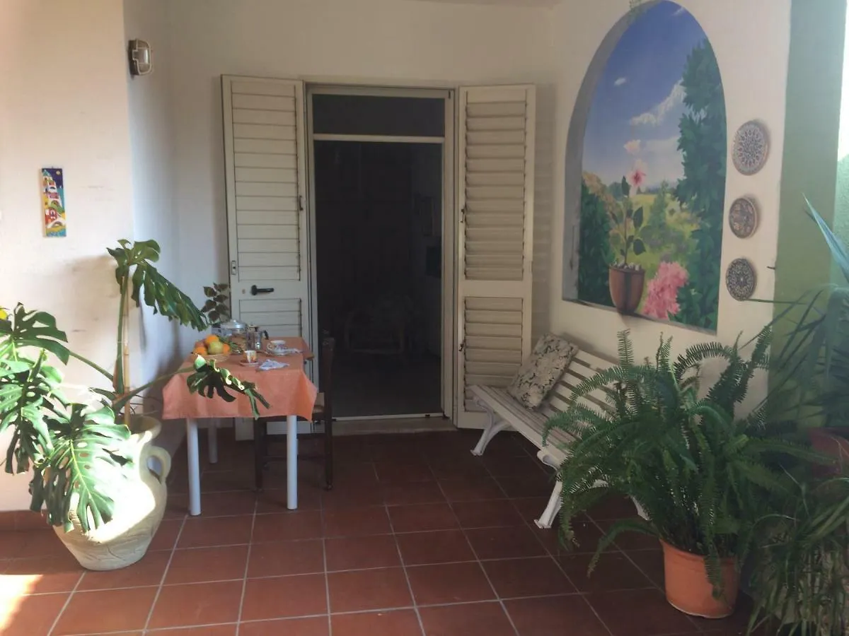 Apartment Appartamenti & Rooms Maria Villasimius